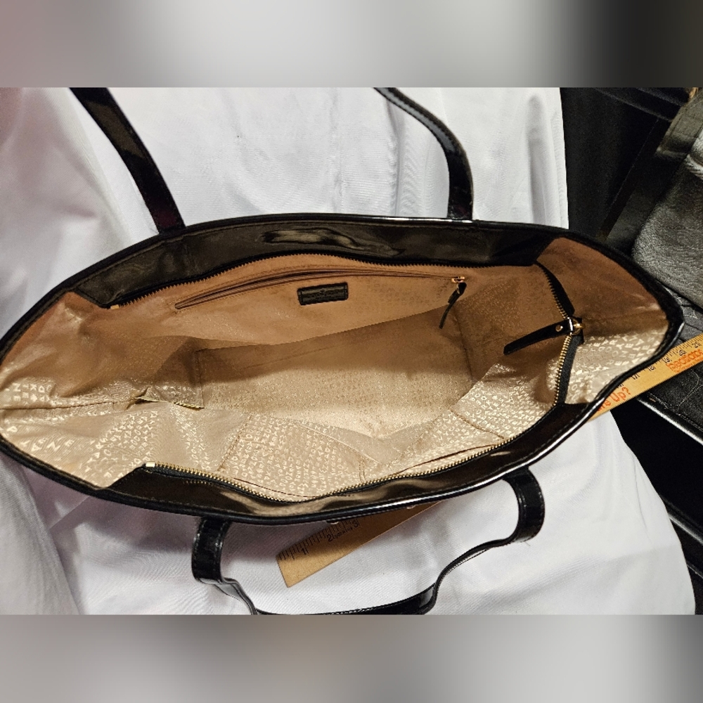 **KATE SPADE NEW YORK** Patent Leather Black Large Shoulder Purse Bag Sa… - Picture 8 of 16
